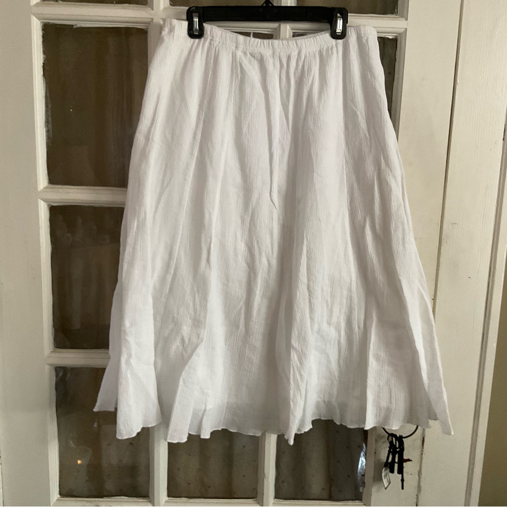 Brand New Without Tags Link Skirt